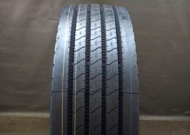 Rib Type Pattern 11R 22.5 Truck Tires Four Straight Grooves Tread Tear Resistance